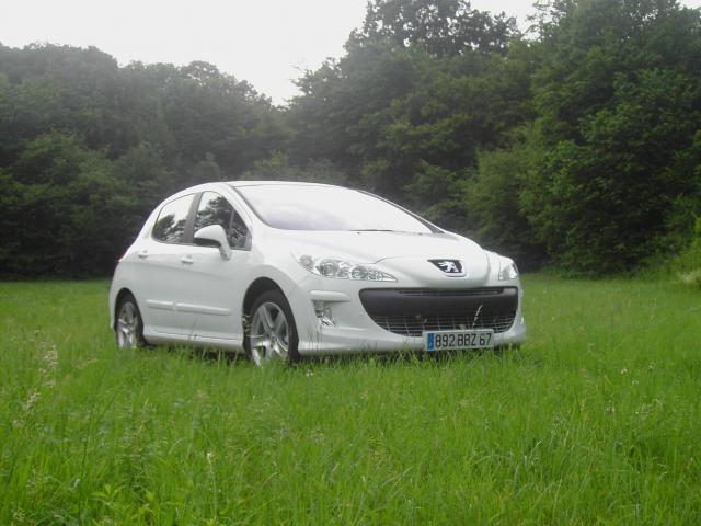 http://www.forum-peugeot.com/Forum/mesimages/9534/308 041.jpg